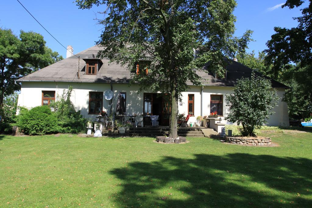 Kasztelania Pod Lipami Villa Zakroczym Kültér fotó